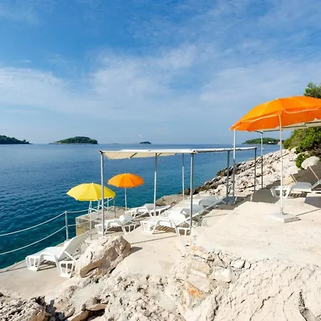 In Prizba With Sea View, Balcony, Air Conditioning, Wifi 5080-1 Blato (Korcula)