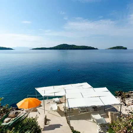 In Prizba With Sea View, Balcony, Air Conditioning, Wifi 5080-1 Blato (Korcula)